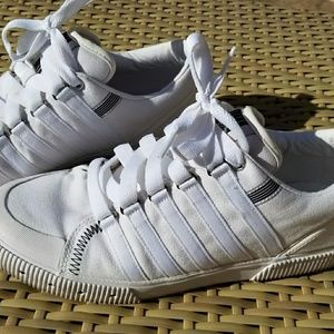 K-Swiss White/ Black 10.5 Canvas Gowmet Low Cnvs